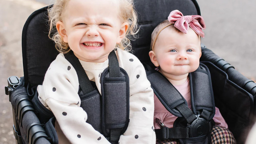WONDERFOLD W4 Elite Collapsible Wagon Quad Stroller