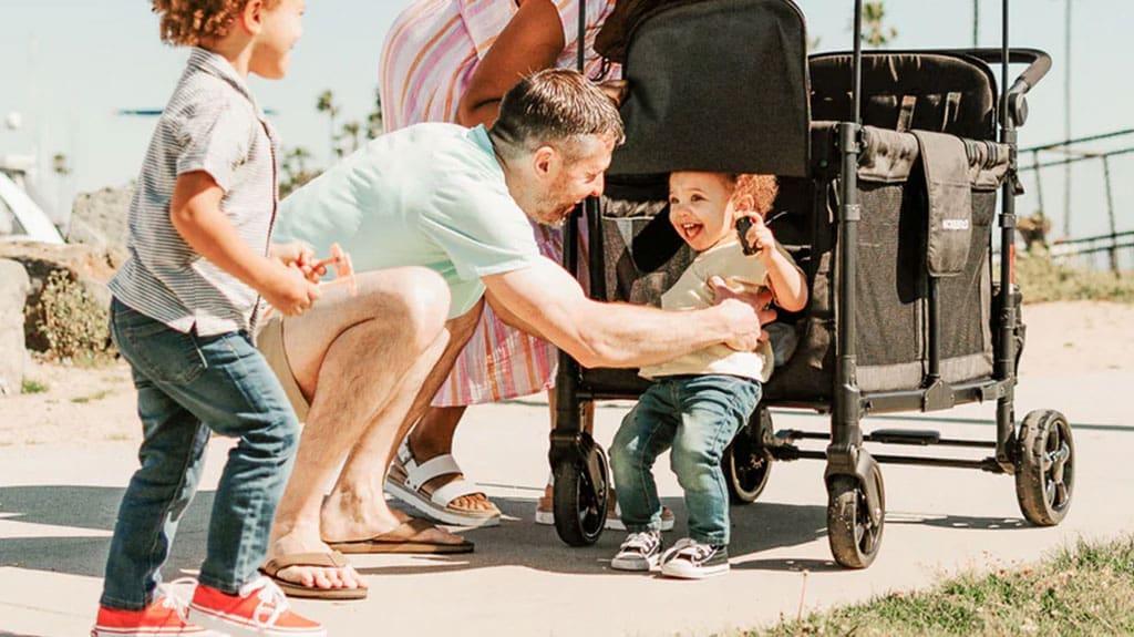WONDERFOLD W4 Elite Stroller Wagon with Versatile Easy Access